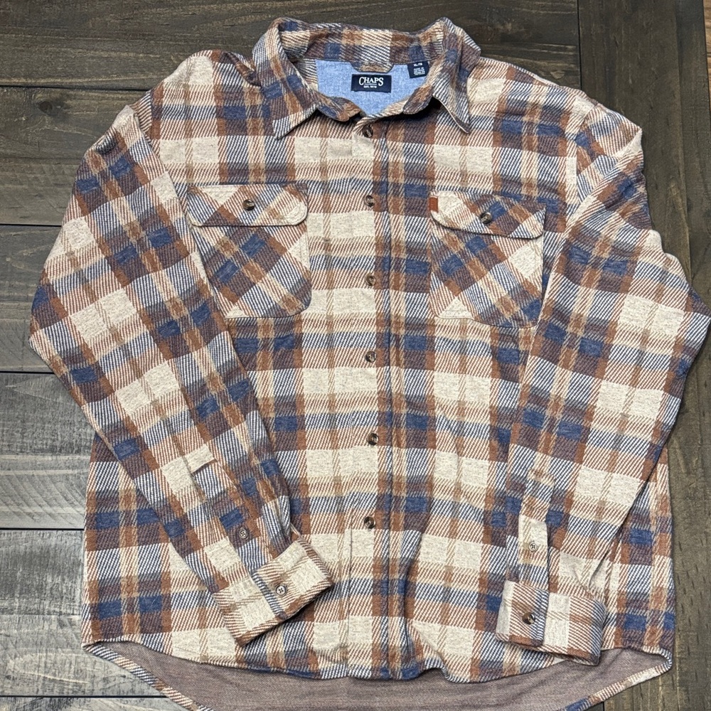 Men’s XL CHAPS Plaid Button Down Shirt